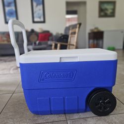 Coleman 56-quart Performance Wheeled Cooler with ice packs