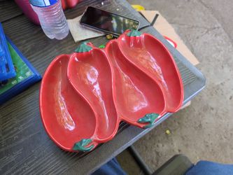 Chile Serving Trays
