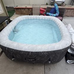 Salu Portable Hot Tub 