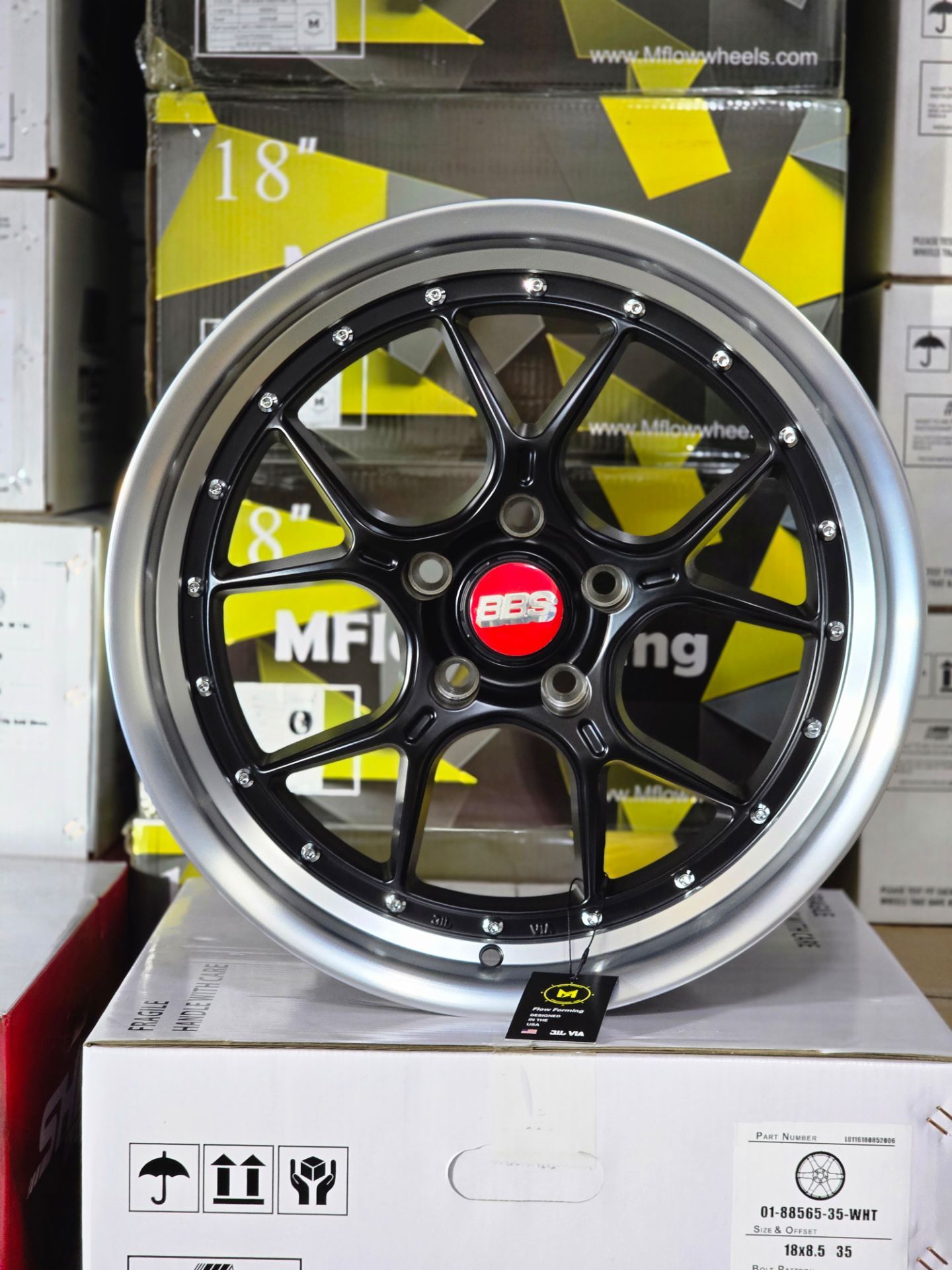 18x8.5 NEW MFLOW MFL1 FLOW FORM WHEES/RIMS. 5X114.3