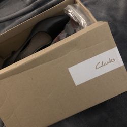 Clarks Size 5 Heels 