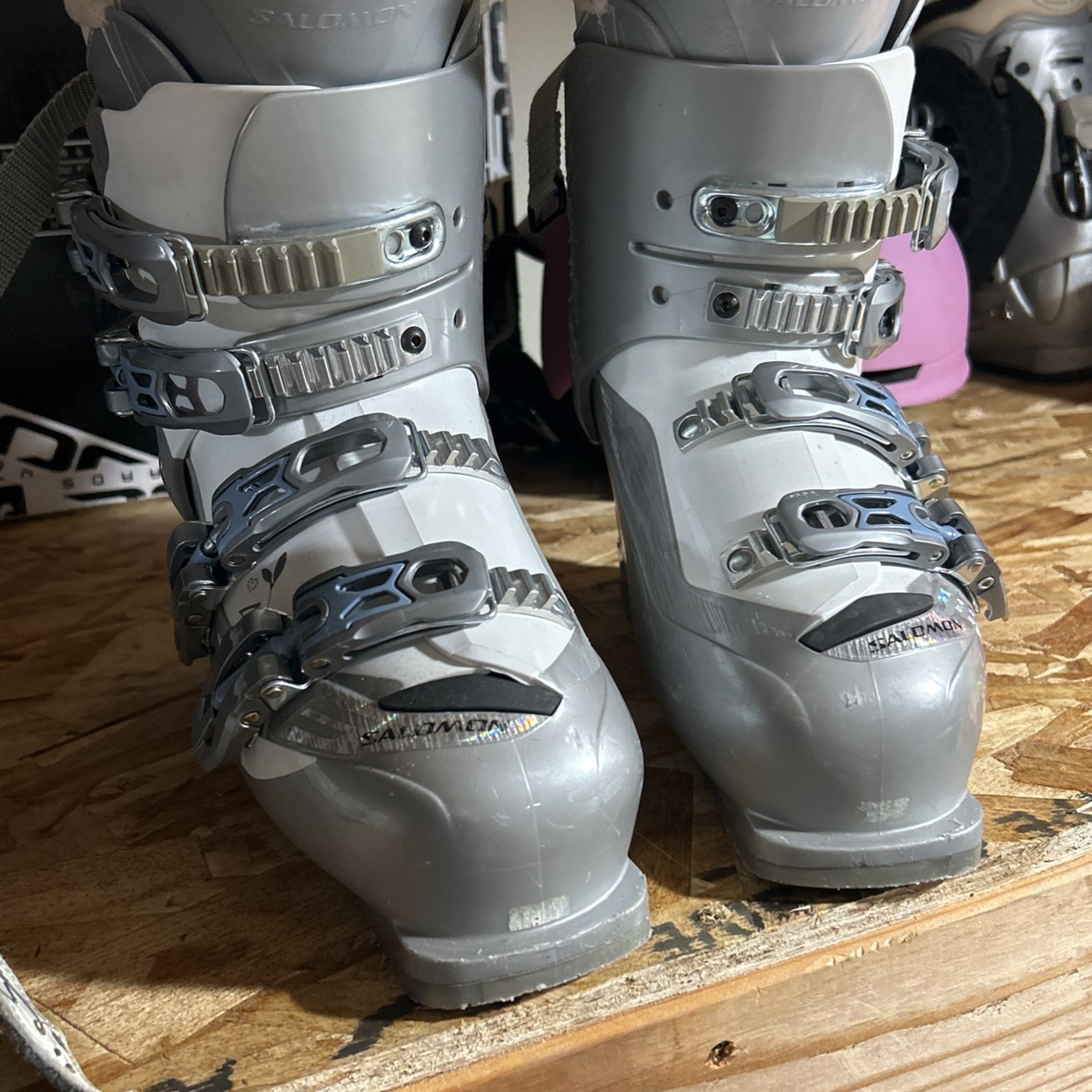 Women’s Salomon Ski Boots