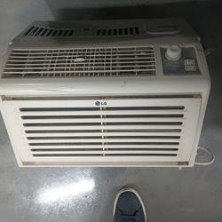 AC With Remote