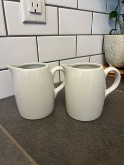 Porcelain Creamer pitcher
