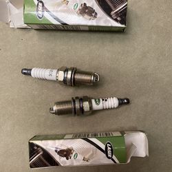 Laser Spark Plugs 30210 New Lot Of 2