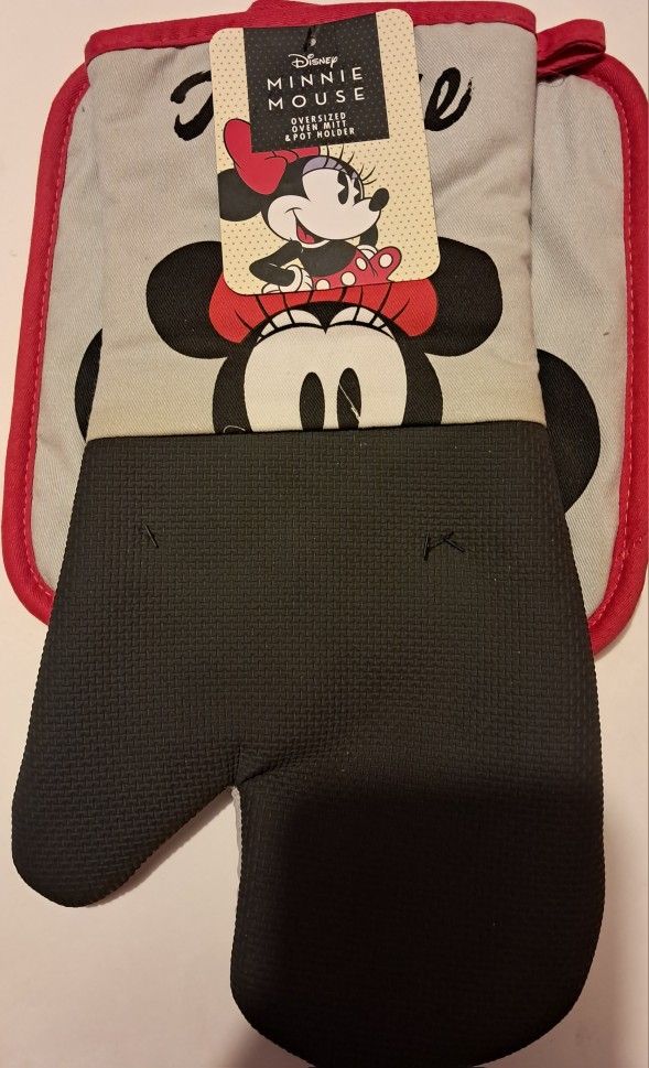 NEW Minnie Mouse Oversized Oven Mitt& Pot Holder