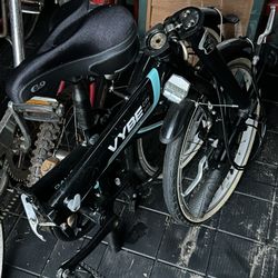 Dahon Vybe City Bike