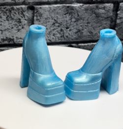Bratz, Versace, heels, shoes, custom metallic electric blue