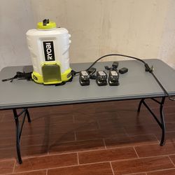 RYOBI SPRAYER 4 GALLONS / WITH 3 BATTERIES & 3 CHARGERS 