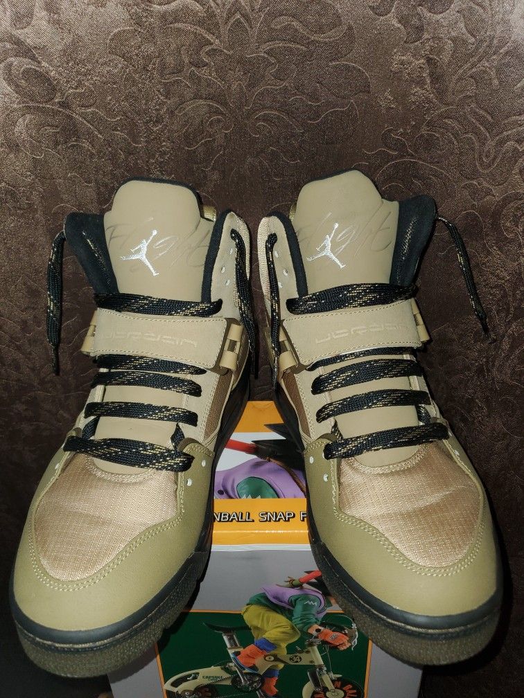 Nike Air Jordan Flight 45 Winterized Boots- Size Men's 10.5