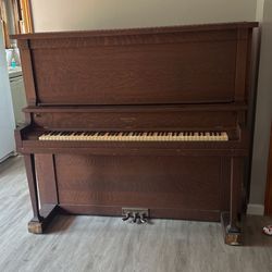🎹 Piano ✅  Good Conditions 👌 🎶 🎼 🎵 