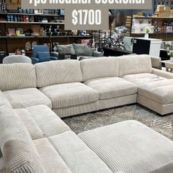 Biege Modular Sectional Sofa New In Box