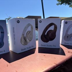 Audífonos (Beats Studio Pro)