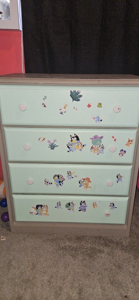 Kids Dresser