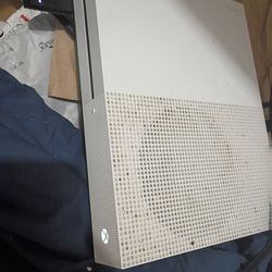 Xbox One S 500 Gig With Controller And Cords 