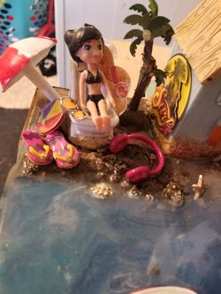 Dioramas , Wood Signs, Wreaths