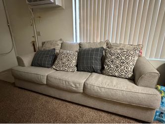 3 Seat couch