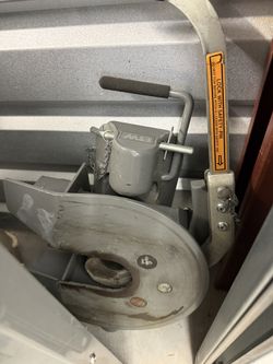 B&W Companion Sliding 5th Wheel Hitch w/ Turnoverball