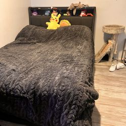 Full Size Mattress And Bed Frame 