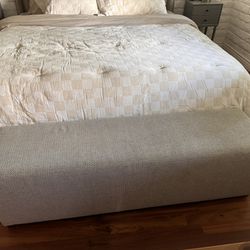 Bed Bench / Ottoman
