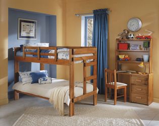 Wood twin Bunkbed!