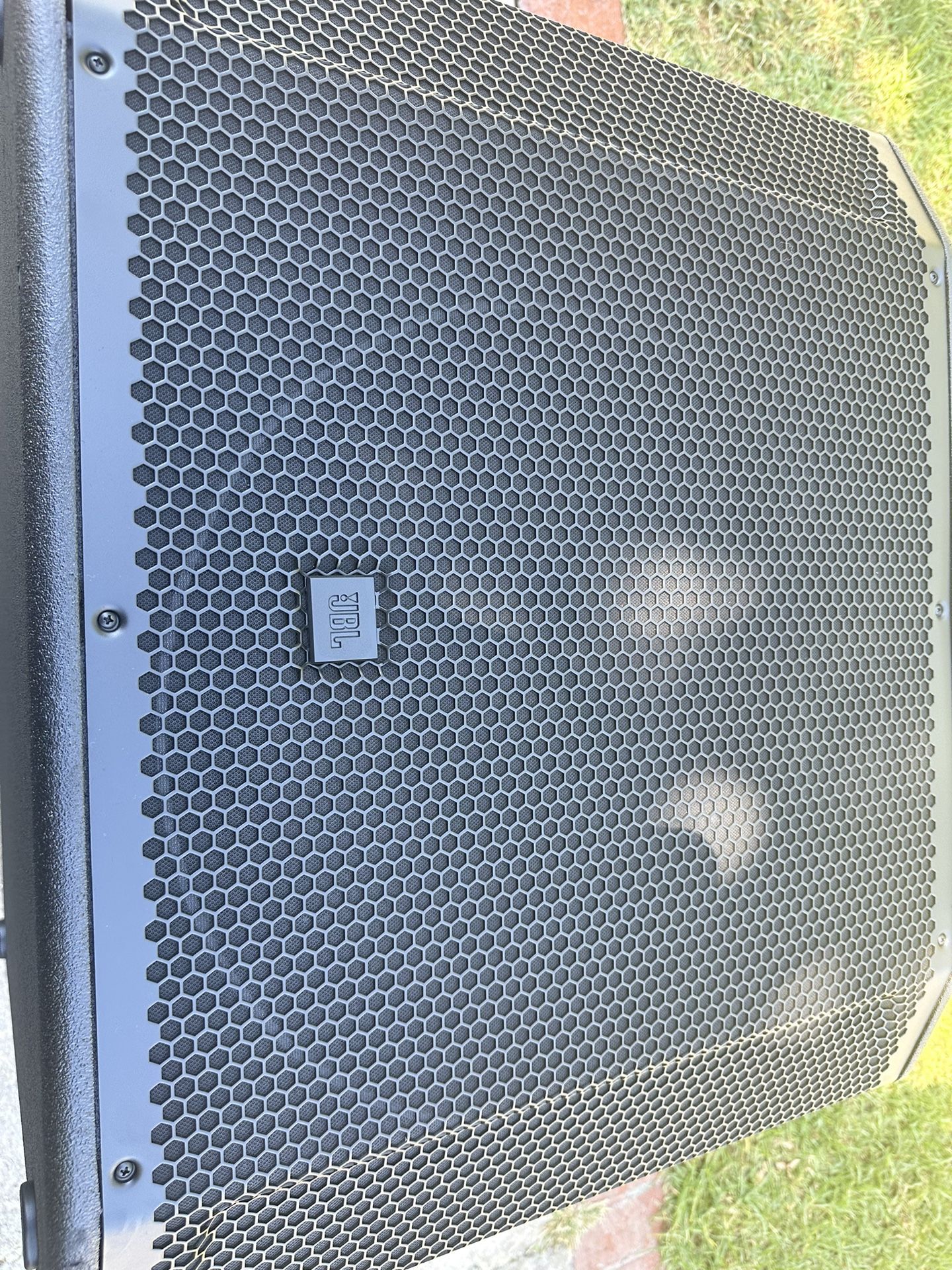 Jbl Srx 818 Sp Powered Subwoofers for Sale in South Gate, CA OfferUp