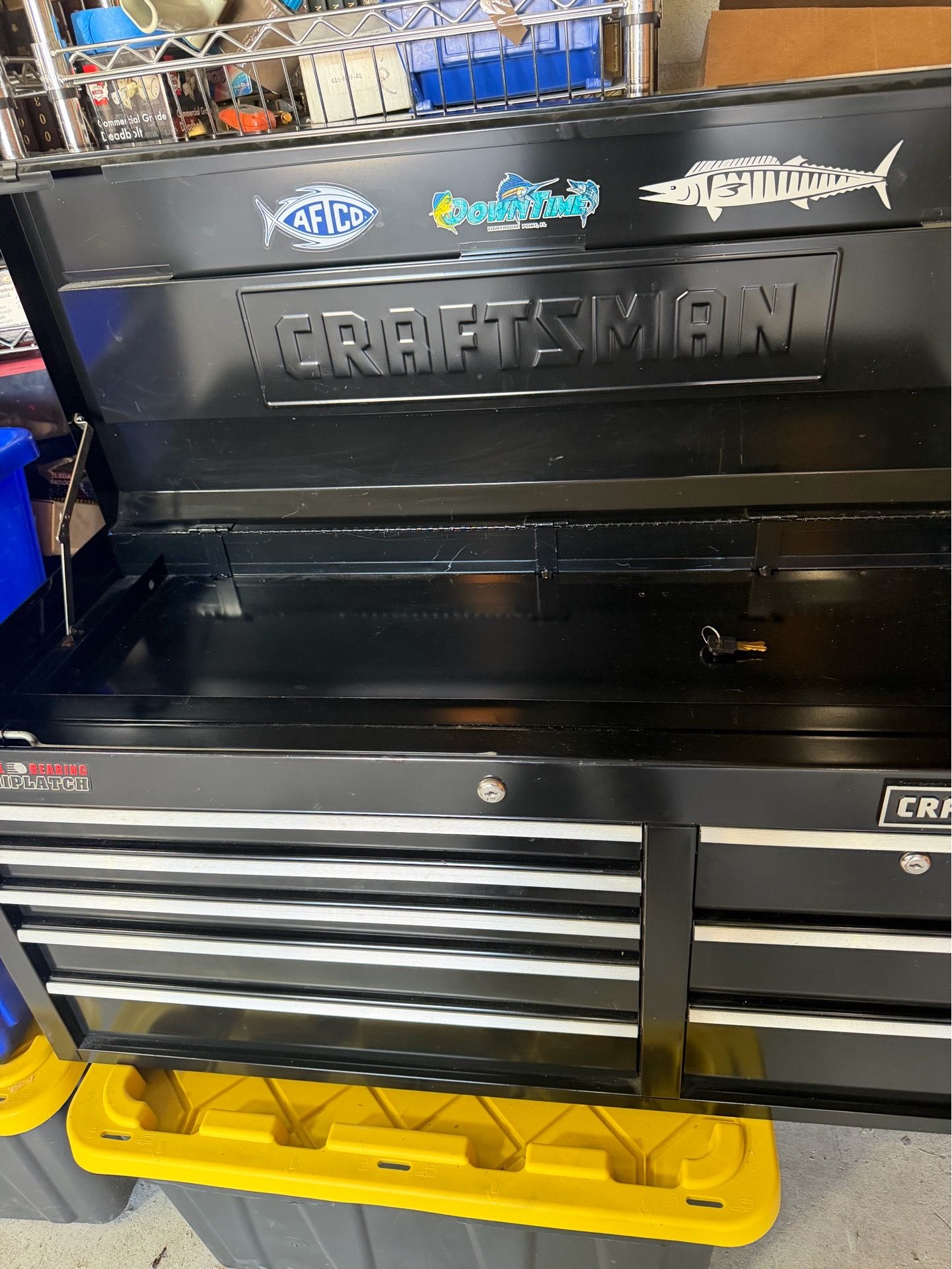 Craftsman 8 Drawer Tool box with locks and key Perfect condition like new