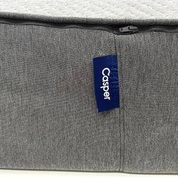 King Size Casper Memory Foam Mattress Like New
