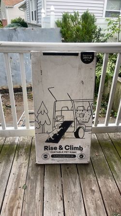 Portable pet ramp
