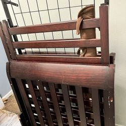 Matching Crib And Changing Table