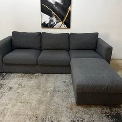 Gray 3-Seater Sectional Sofa with Ottoman