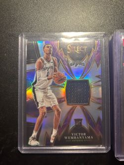 2023-24 Select Sparks Victor Wembanyama memorabilia