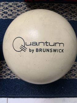 Quantum Bias Bowling ball -15 lbs great condition