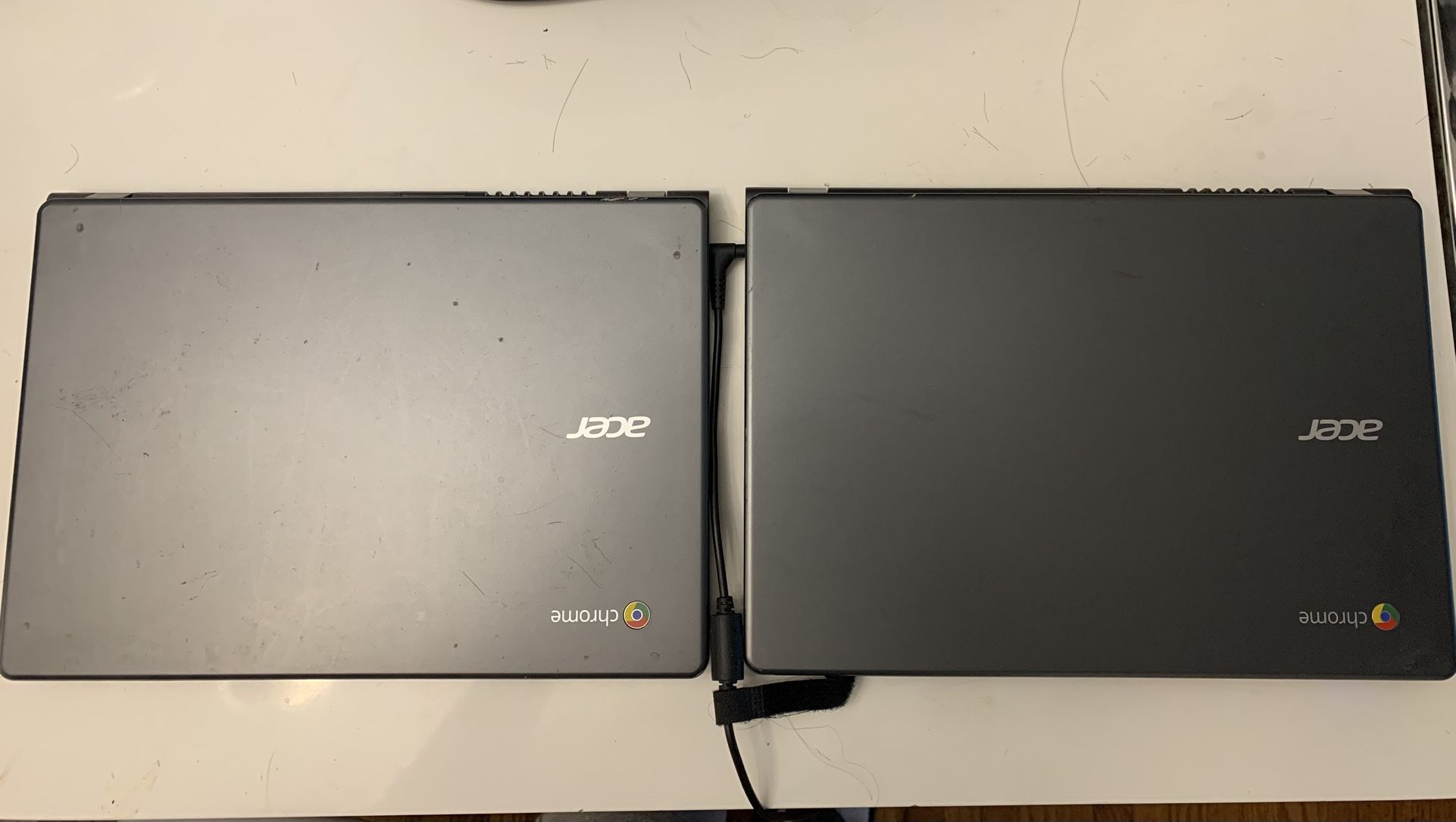 2 Chromebooks (need Batteries )
