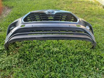 2020-2025 Toyota Highlander OEM Original Front Bumper assembly with emblem