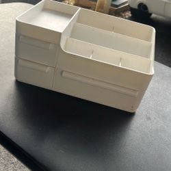 White plastic make up or desk organizer