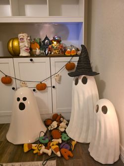 Halloween Decor Close Out Sale Bundle