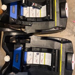 Doona latch car base (two available)