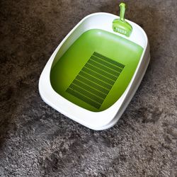 Tidy Cats Breeze Litter Box