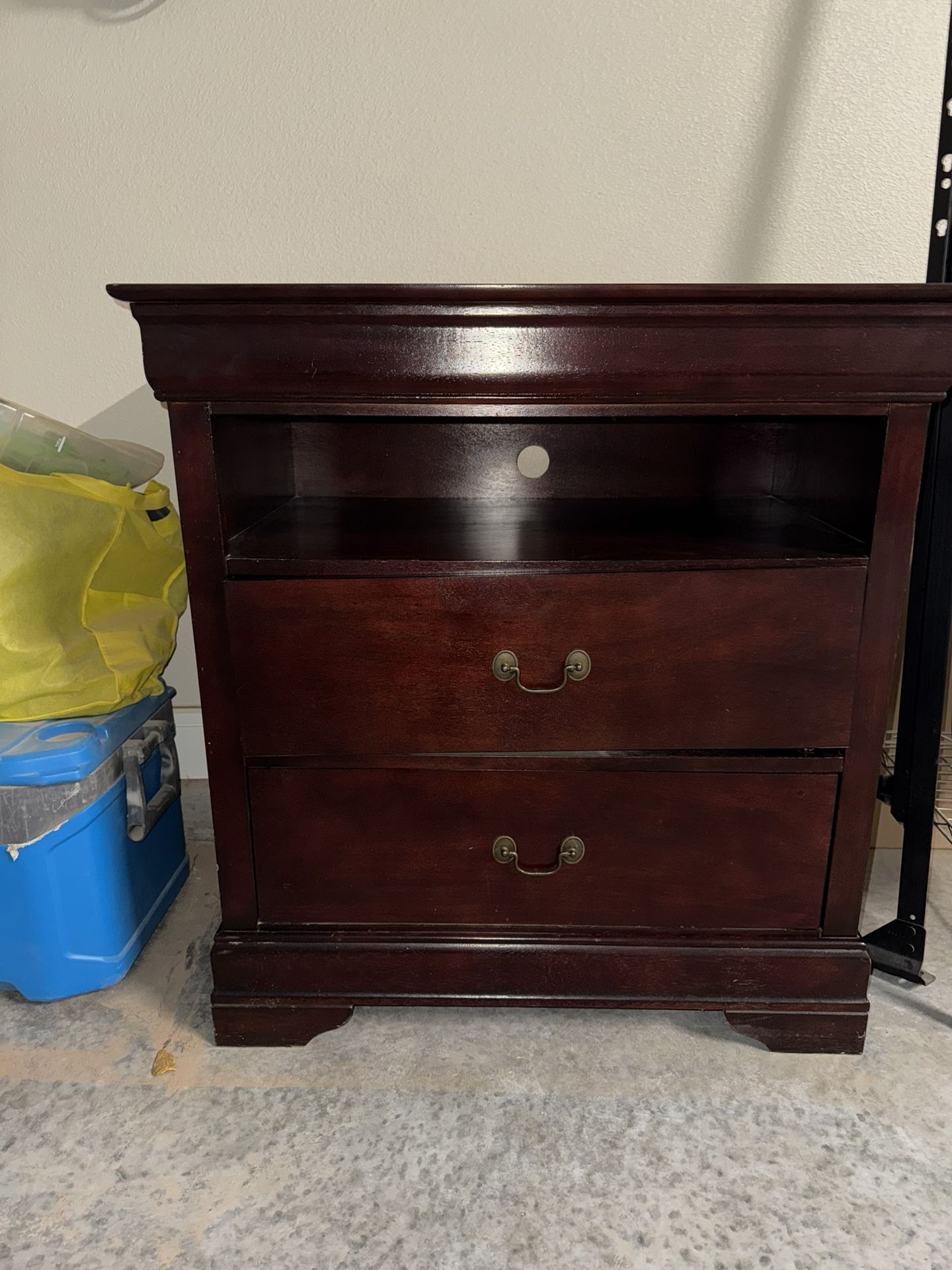 Wooden Tv Stand/drawer