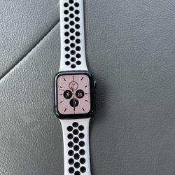 Apple Watch Series 4