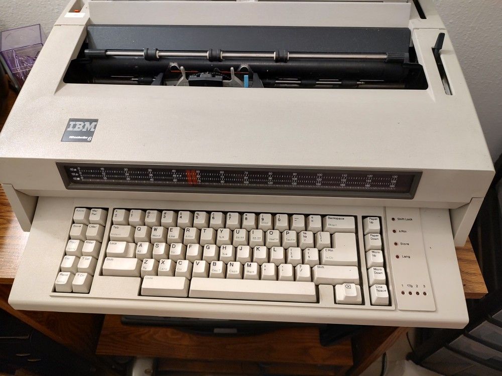 IBM WHEELWRITER 6 ELECTRIC TYPEWRITER $85 or best offer