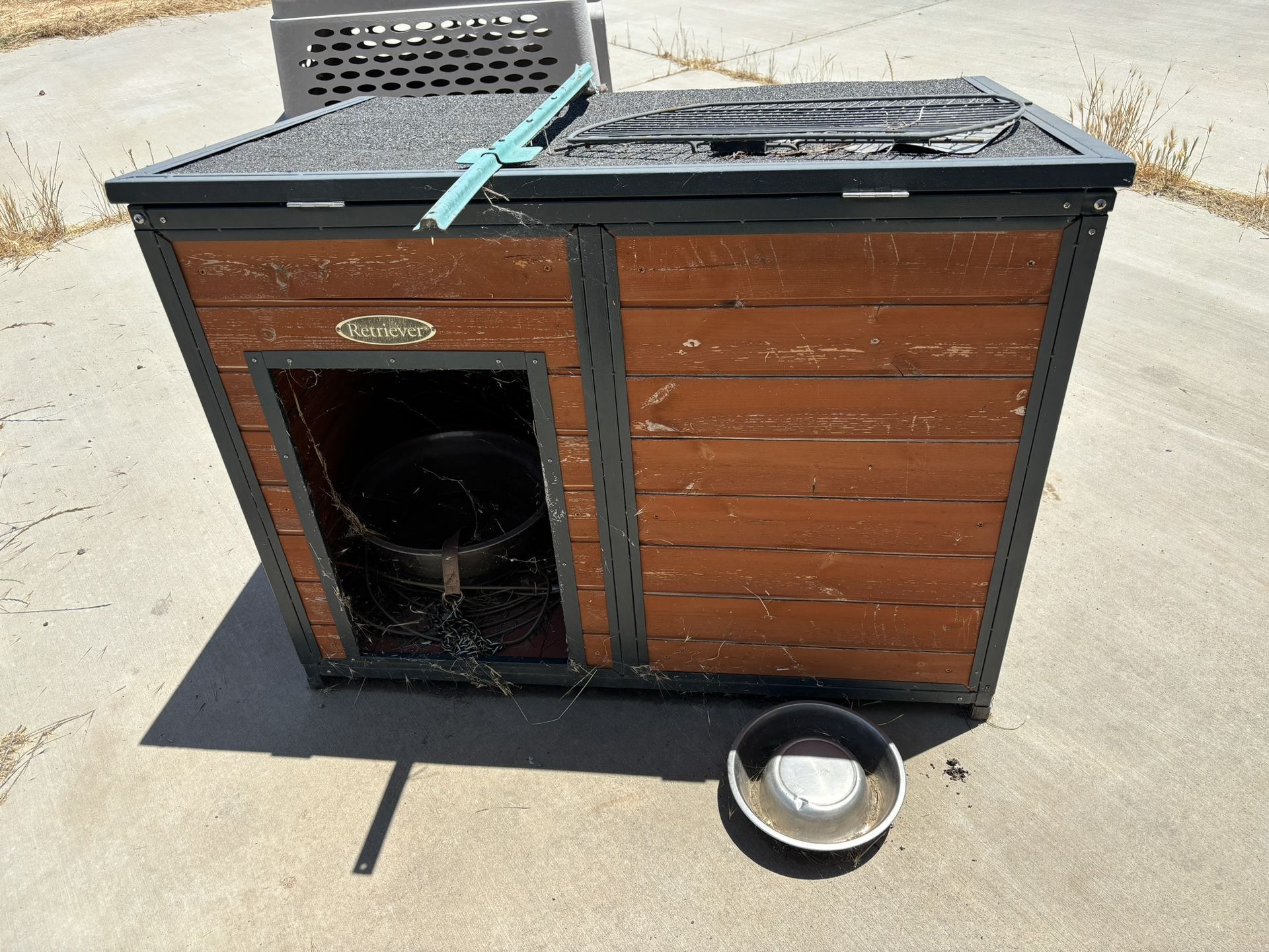Dog House