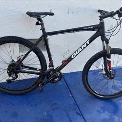 BIKE GIANT TALON 27.5