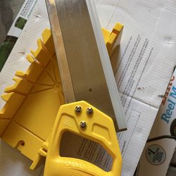 Open No box. Miter Box with Saw Included Increase Durability Sharpness Precise Cut