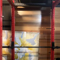 Rogue Workout Rack + Bench, Barbell, Plates – Full Setup