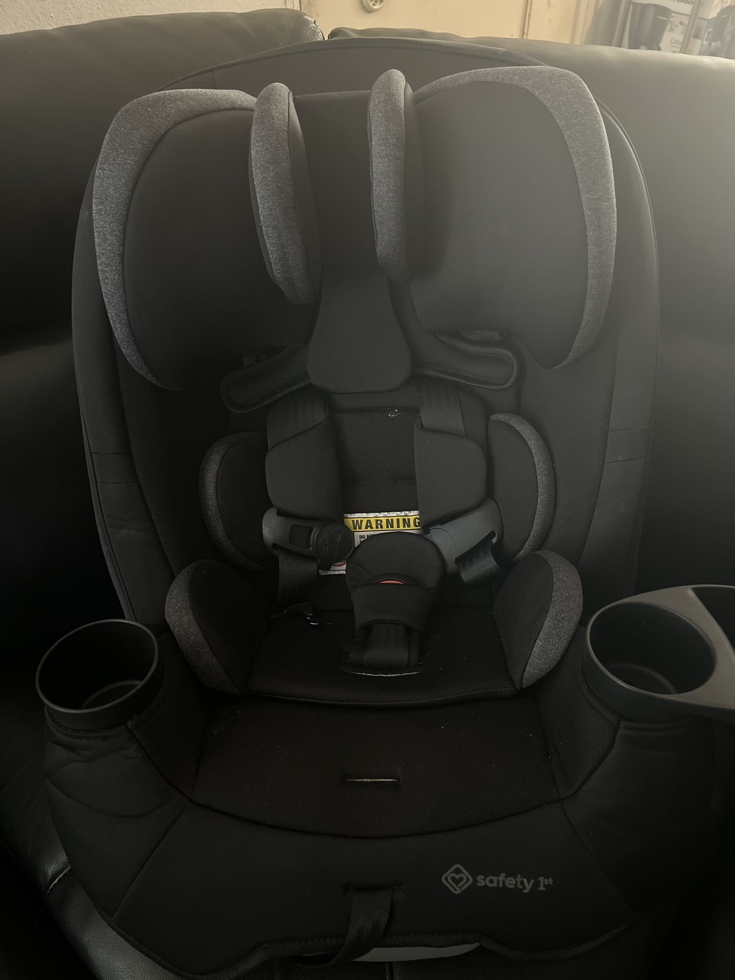 Safety 1st Grow And Go Sprint All-in-One Convertible Car seat