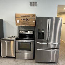 Complete kitchen set available! Includes a 5-door refrigerator, electric stove, microwave, and dishwasher.