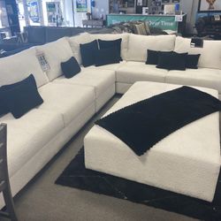 White Comfy Cuddle Sectional 🦢