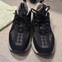 Burberry Embossed mesh Sneaker 